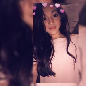 Meet your Posher, Nohemi